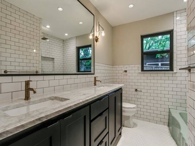 8530 Mediterranean Second Bath