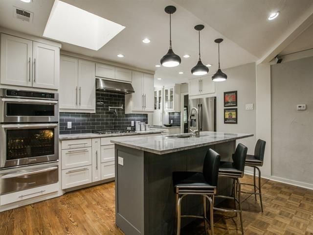 9628 Shoreview c