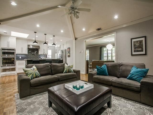 9628 Shoreview d