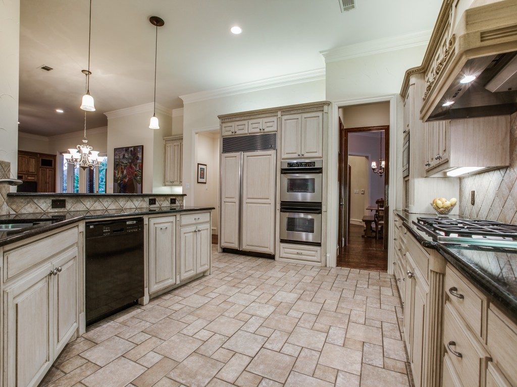 1601-bowie-ct-allen-tx-MLS-13
