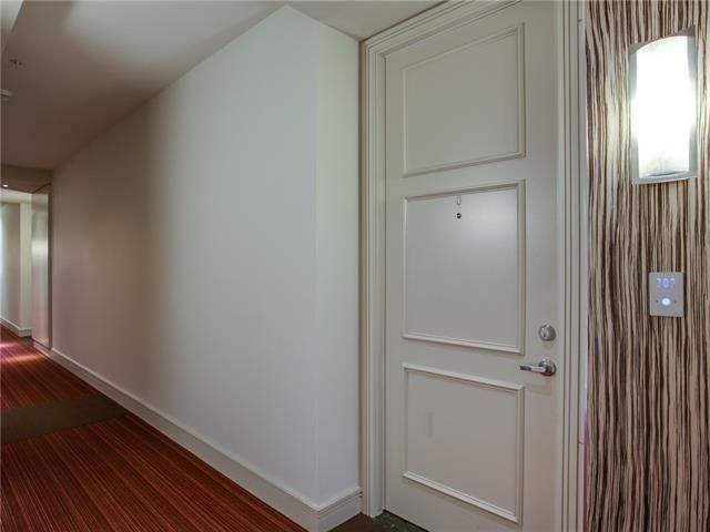 2323 N Houston n