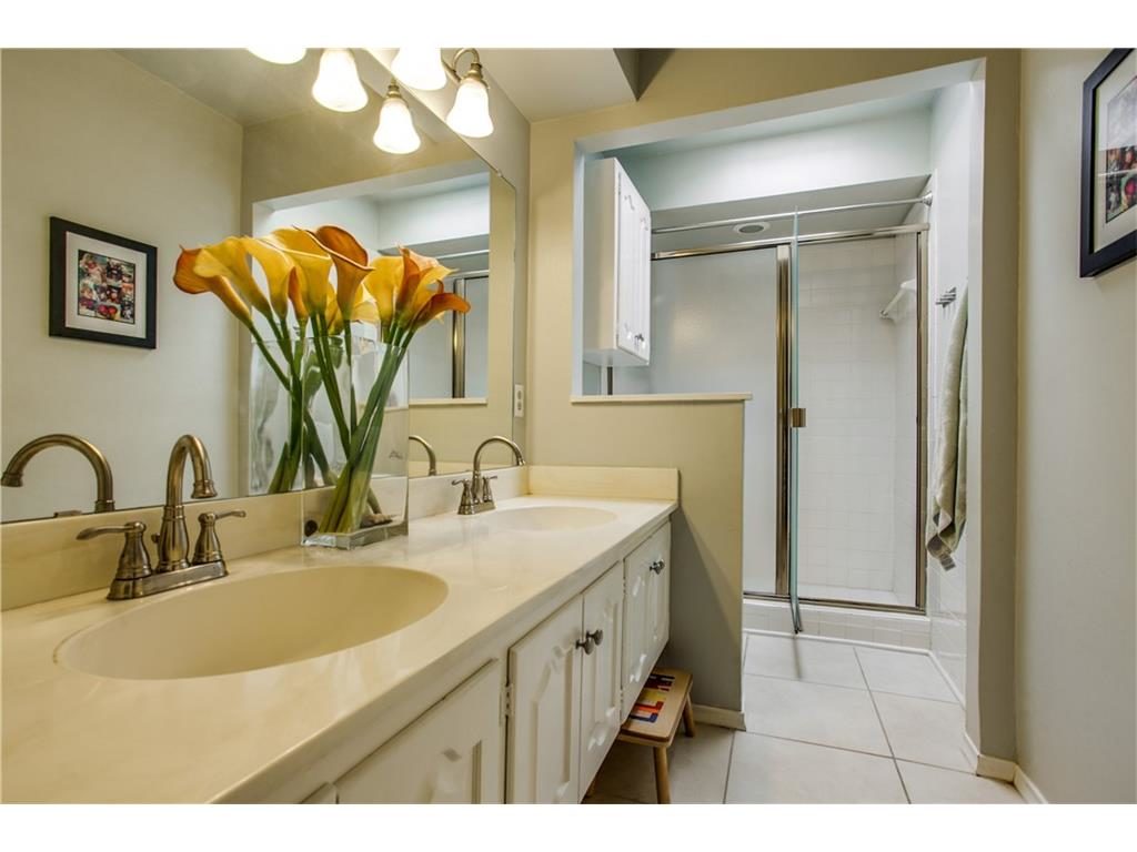 4939 HH bath
