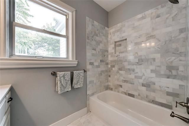 5922 Vanderbilt d