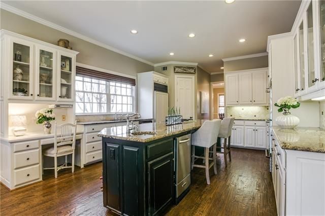 6311 Club Lake c