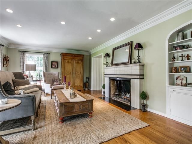 1115 S Canterbury b