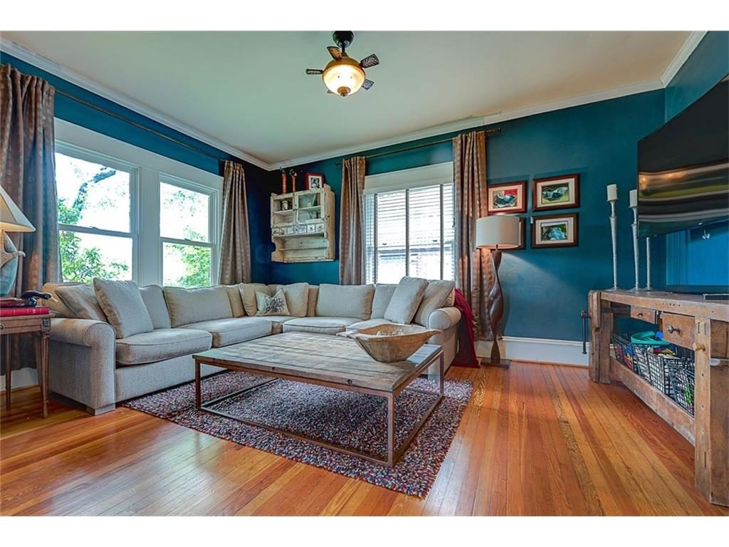 Winnetka Heights Craftsman