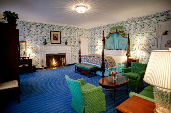 the-greenbrier (1)