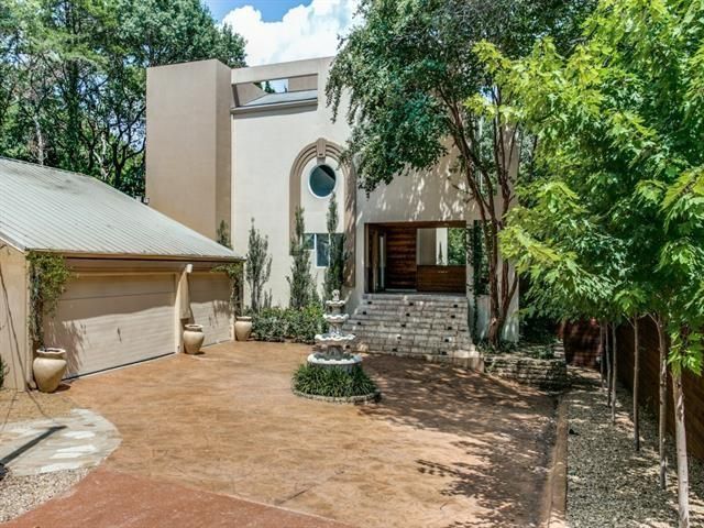 oak cliff home