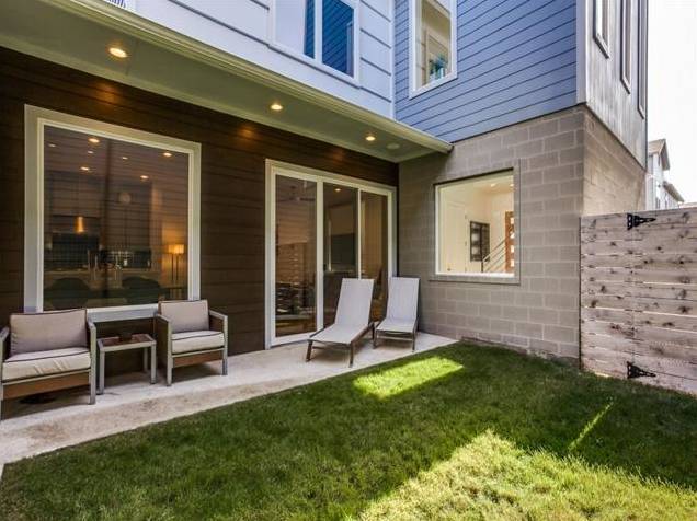 3859 Pine Tree Yard 2