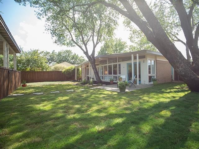 401 S Weatherred w