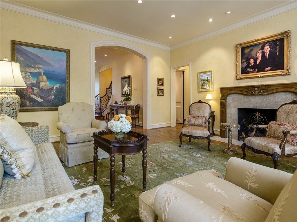 6615 Glendora den2