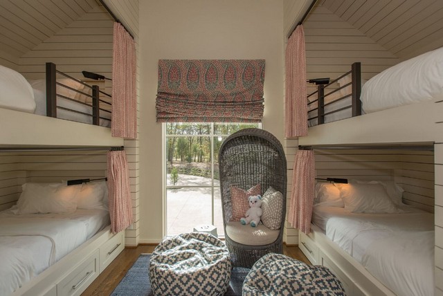 LongCovebunkFeaturejpg