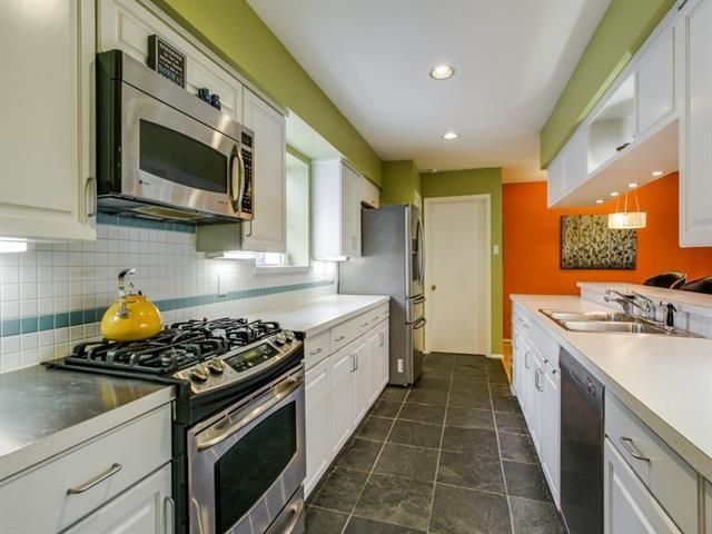 11826 Cheswick d