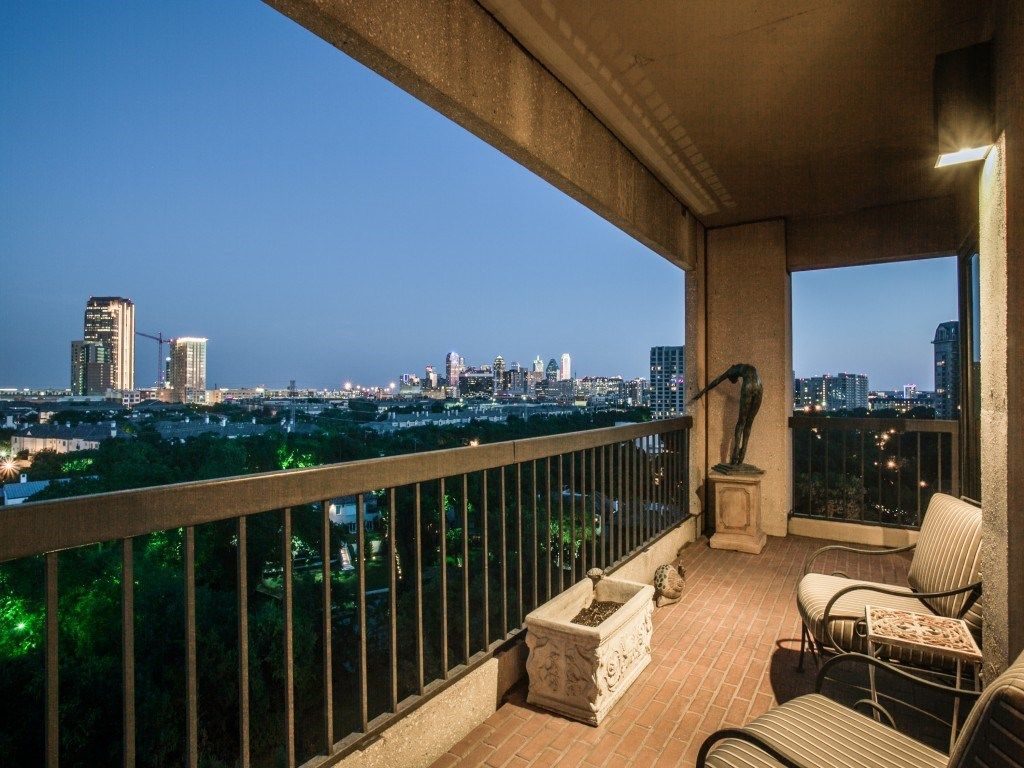 11B View 1