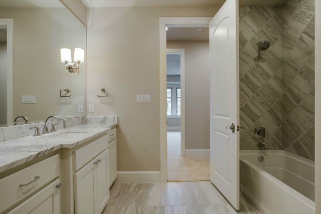 Crescent Estates Custom Homes | CandysDirt.com