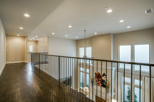 Crescent Estates Custom Homes | CandysDirt.com