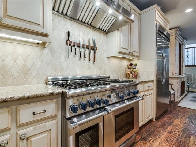 5918 Monticello c