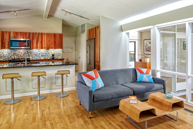 Dallas Modern Mile Home Tour | CandysDirt.com