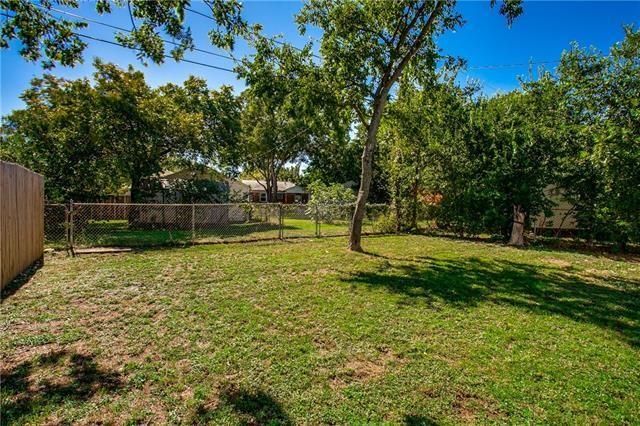 North Oak Cliff Cottage Taken to Studs to Reno | CandysDirt.com