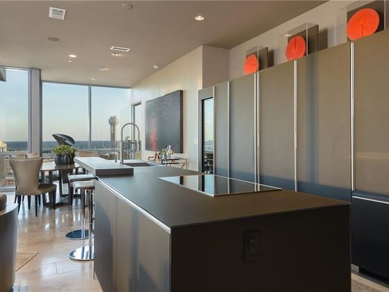 House 2304 - Kitchen 2