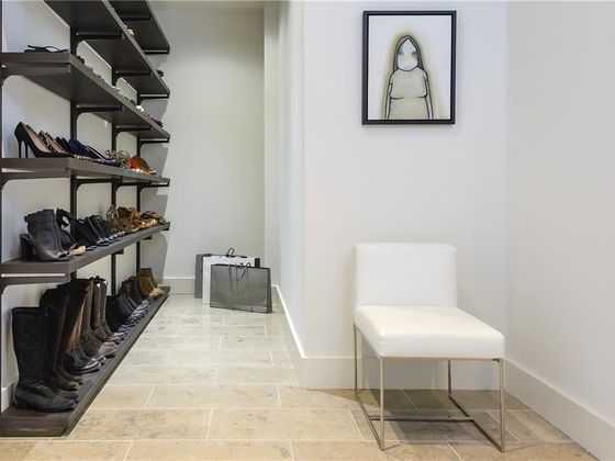 House 2304 - M Closet 2