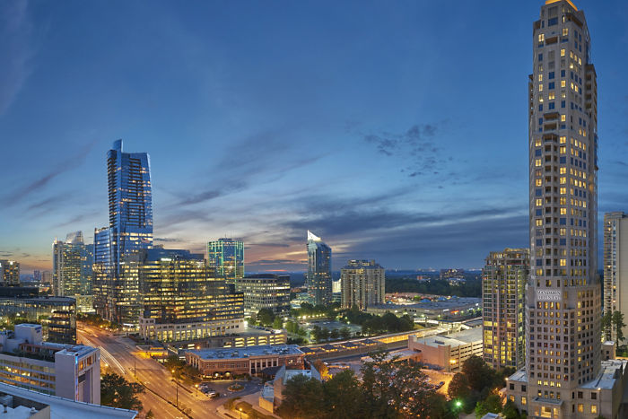 Mandarin Atlanta Night
