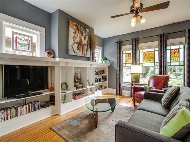 121 S Clinton b