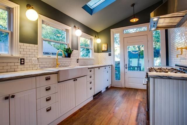 200 N. Windomere Kitchen 2