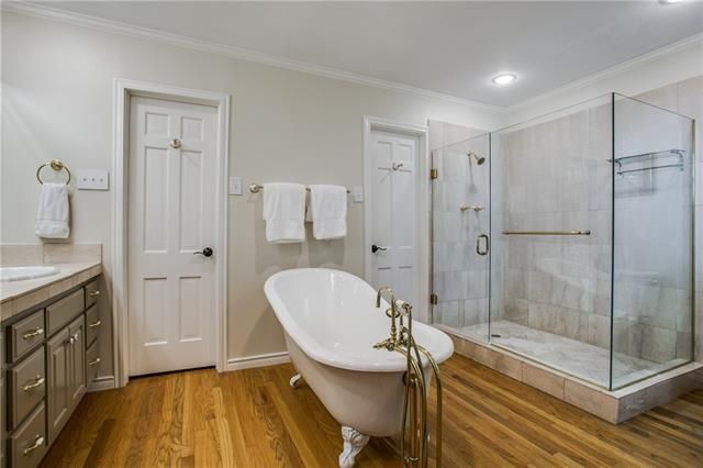 3915 Fairley 