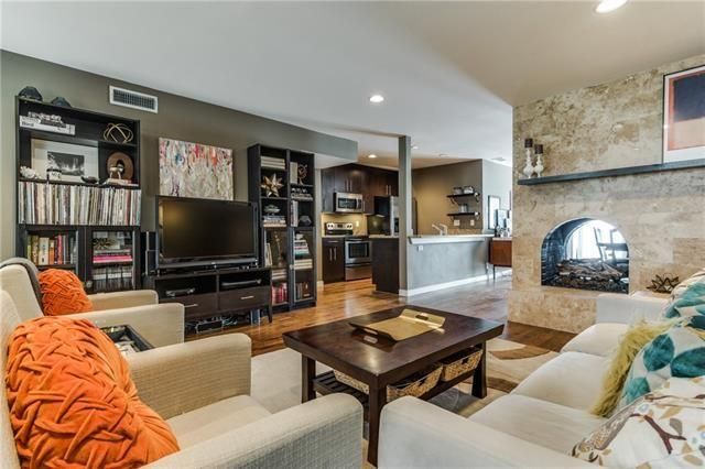 Veneto condo for sale | CandysDirt.com
