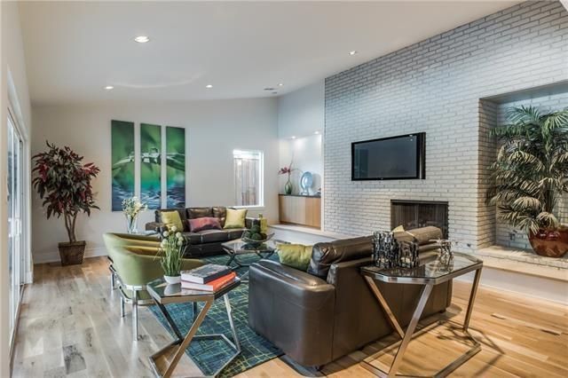7131 Meadow b