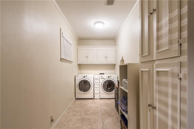 7220 Haverford r