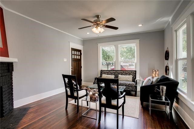 Oak Cliff Annex Craftsman