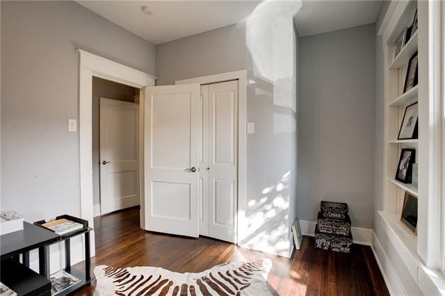 730 N Montclair oo