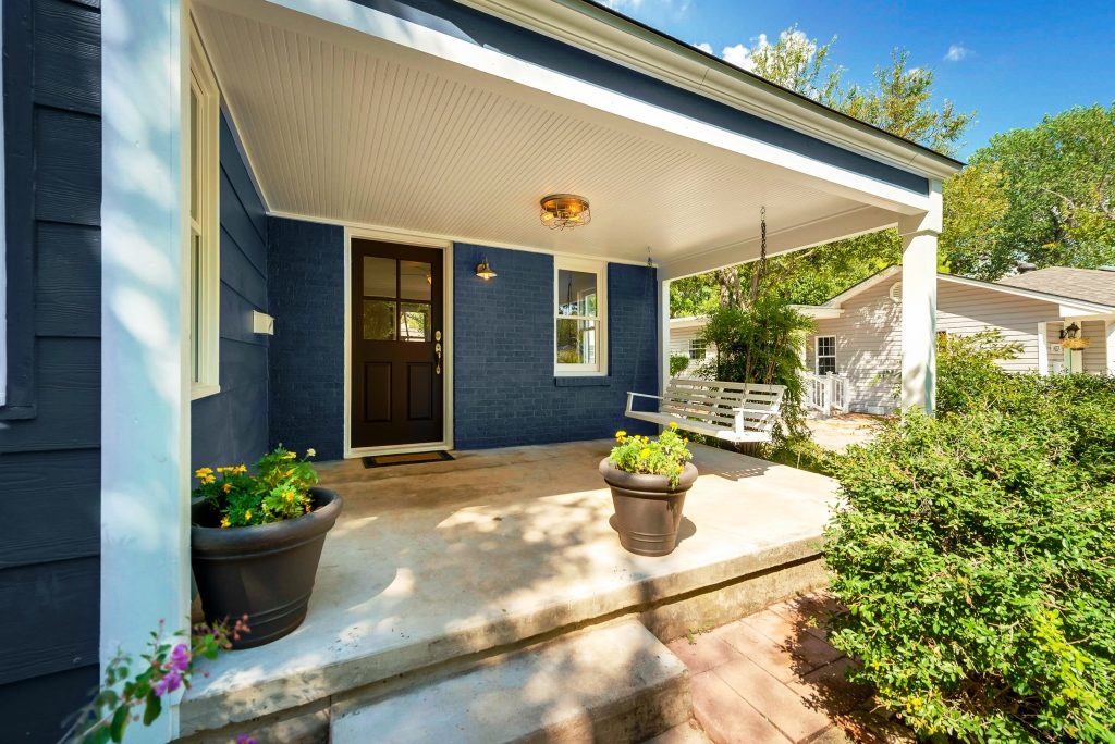 porch _ 01