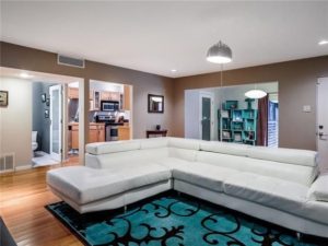 Bud Oglesby Designed Condo | CandysDirt.com
