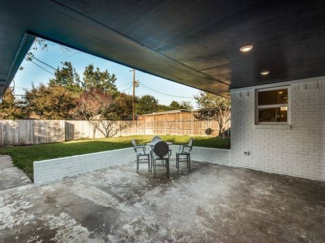 3239 Whirlaway Road Patio