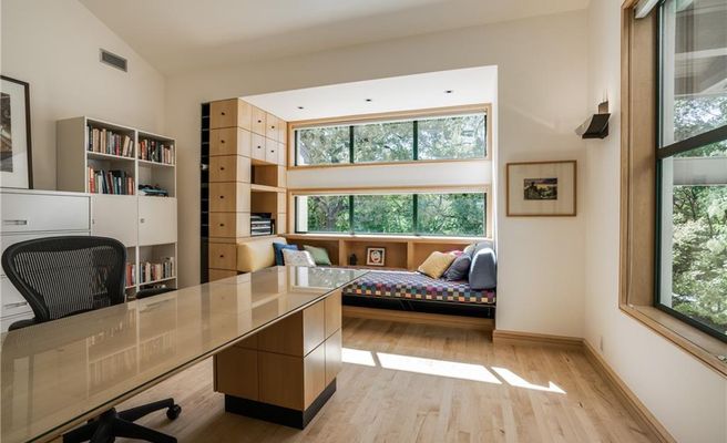 3908 Euclid study bedroom