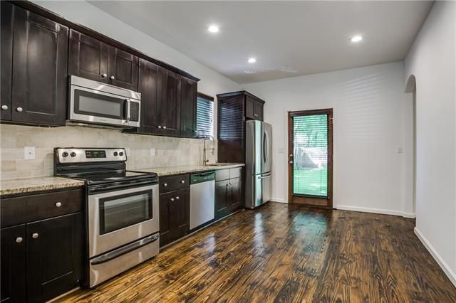 5218 Denton - Kitchen 2