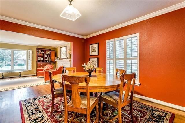 6366 Greenway Formal Dining