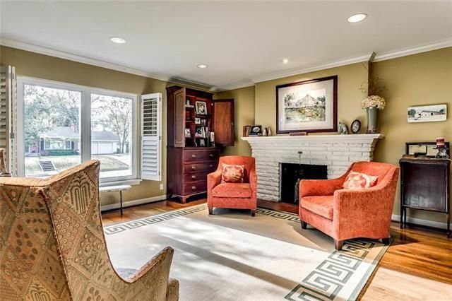 6366 Greenway Formal Living 2
