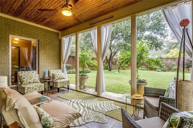 6366 Greenway Sunroom