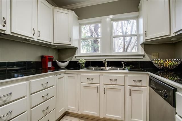 714 N. Hampton m