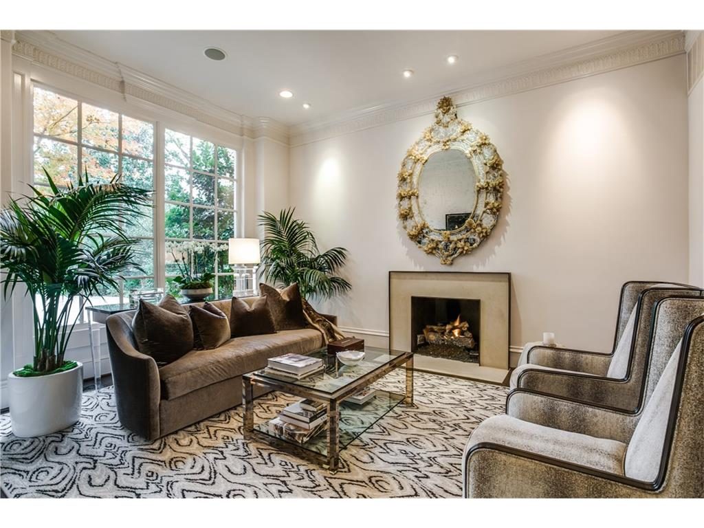 6809 Golf Formal Living