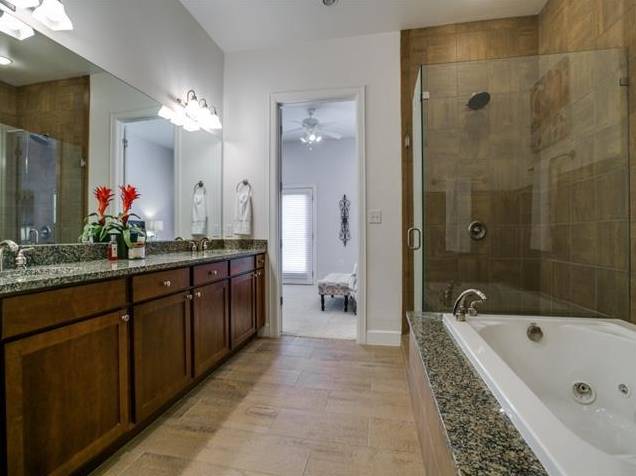 3210 Carlisle Master Bath