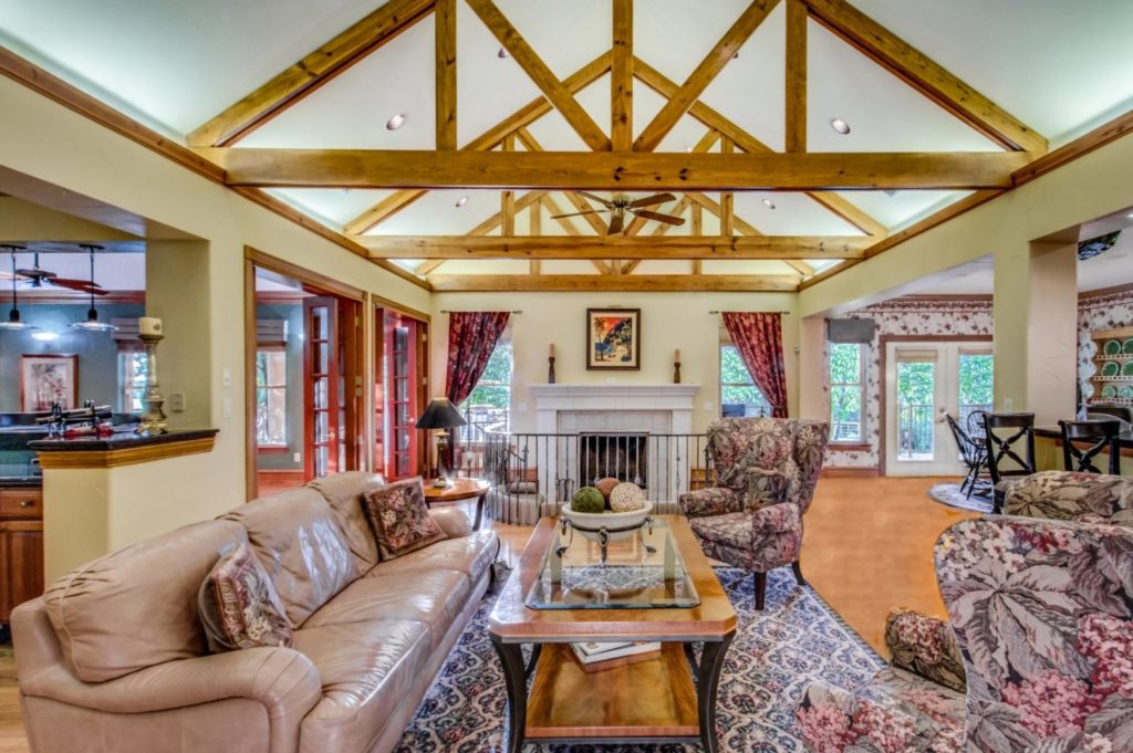 Anna Horse Farm Great Room