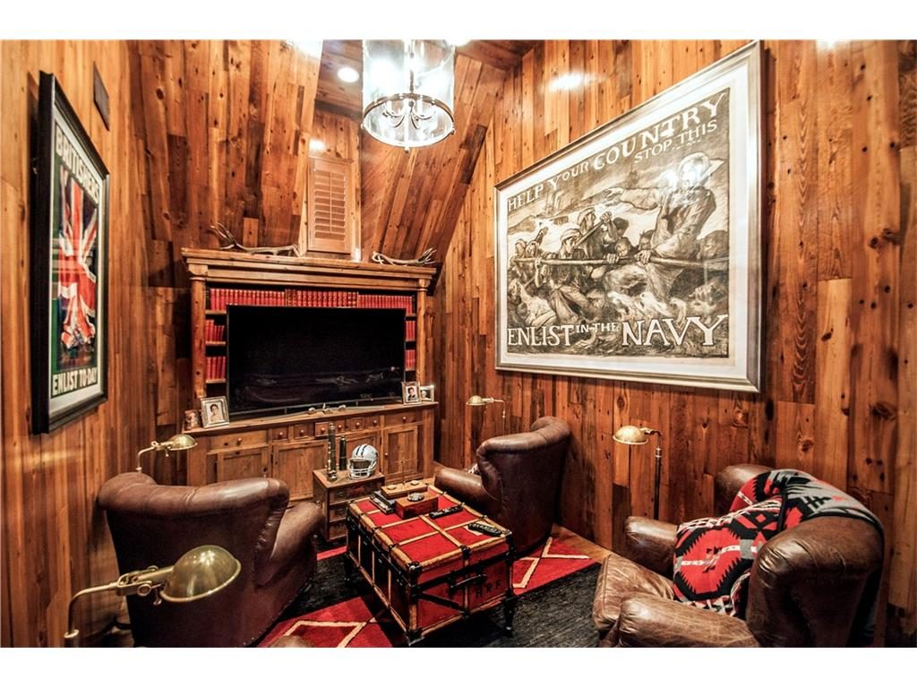 Oak Lawn Townhouse study 2.ashx