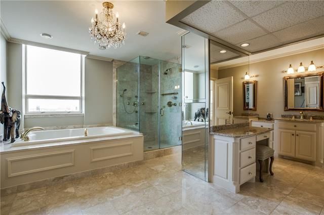 2016 - Master Bath 1