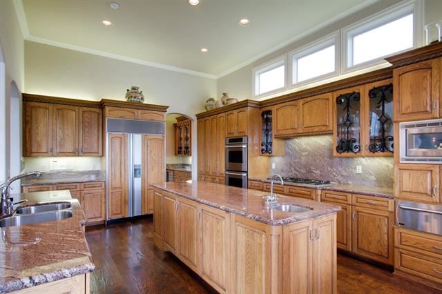 4782 - Kitchen 1