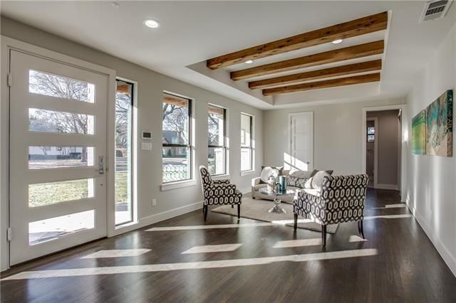 Hill Country Contemporary5531 Boca Raton Dr 2
